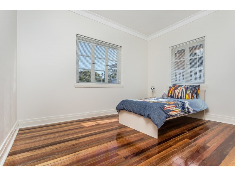 2/217 Kirby Road, Aspley QLD 4034