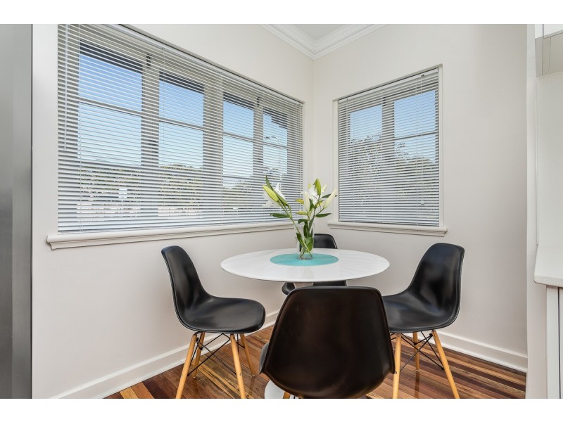 2/217 Kirby Road, Aspley QLD 4034