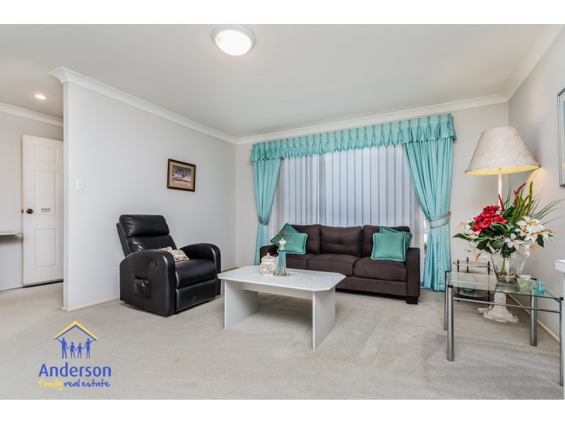 12 Saraband Drive, Eatons Hill QLD 4037