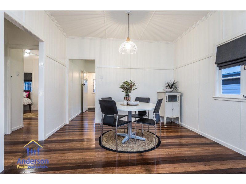 1 Frank Street, Scarborough QLD 4020