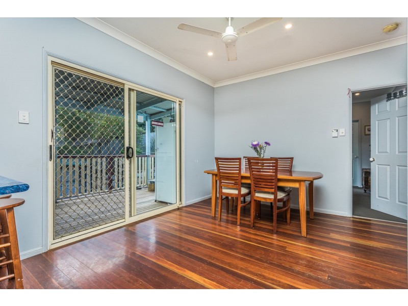 9 Valencia Crt, Eatons Hill QLD 4037