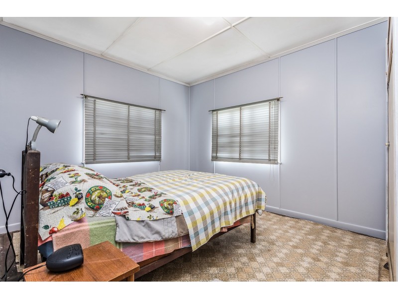 7 Spitfire Avenue, Strathpine QLD 4500