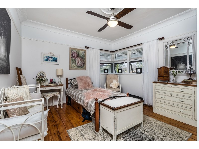 25 Douglas Street, Brighton QLD 4017