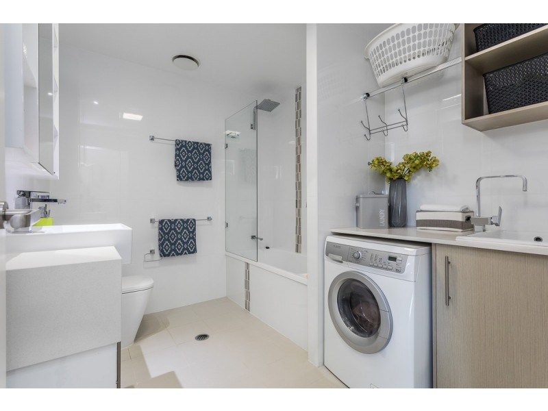 53/80 Hornibrook Esplanade, Clontarf QLD 4019