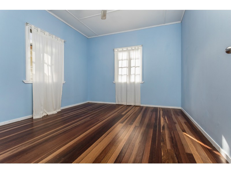 24 Norman Street, Deagon QLD 4017