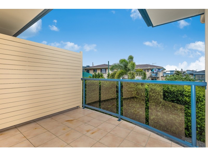 2/8 Langdon Avenue, Margate QLD 4019