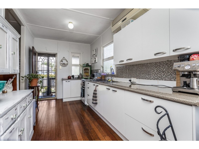 153 Elizabeth Avenue, Clontarf QLD 4019