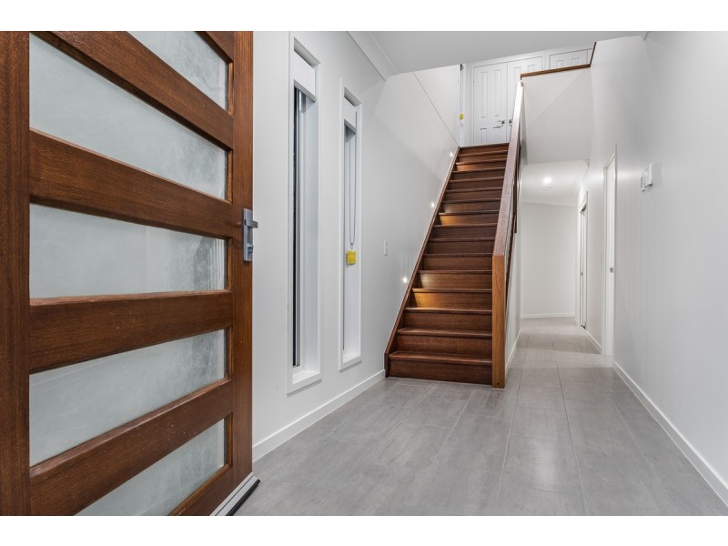 19A McLennan Street, Woody Point QLD 4019