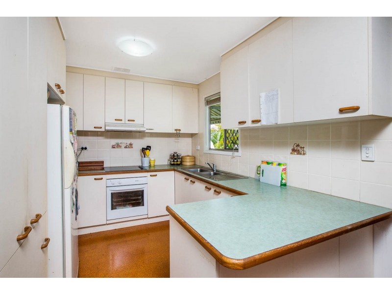 13 Baringa Street, Clontarf QLD 4019