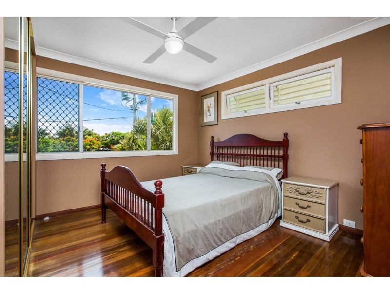 13 Baringa Street, Clontarf QLD 4019