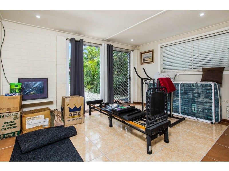 13 Baringa Street, Clontarf QLD 4019