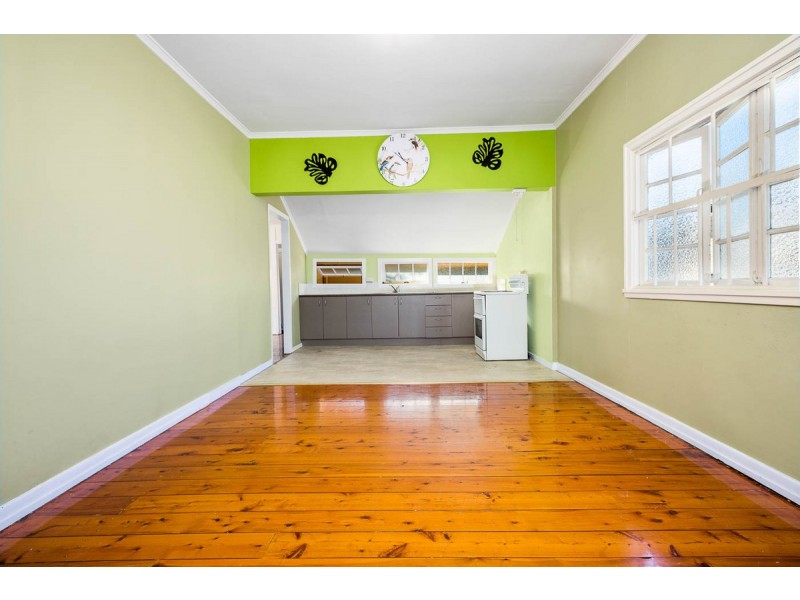 57 Southerden Street, Sandgate QLD 4017