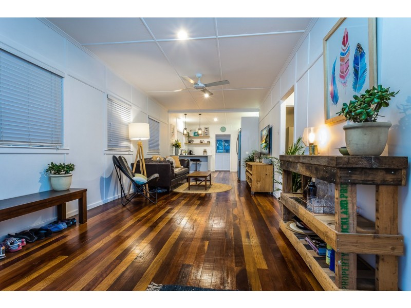 10 Scott Street, Deagon QLD 4017