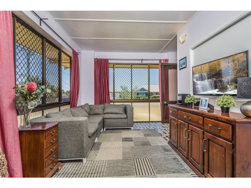 16 Speight Street, Brighton QLD 4017
