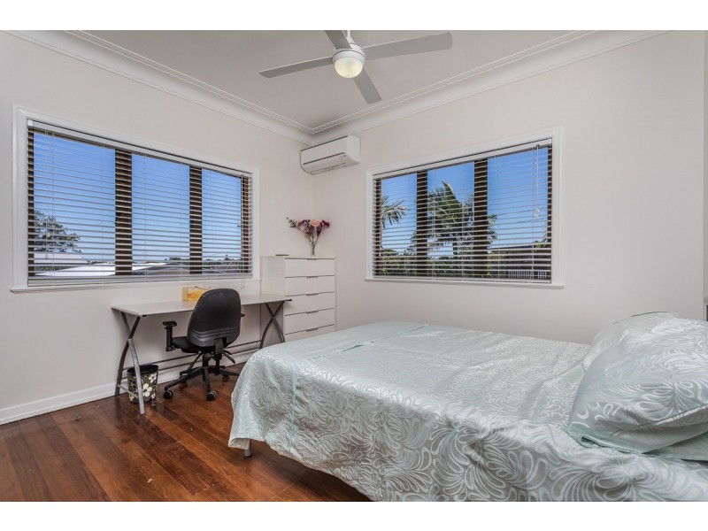 16 Speight Street, Brighton QLD 4017
