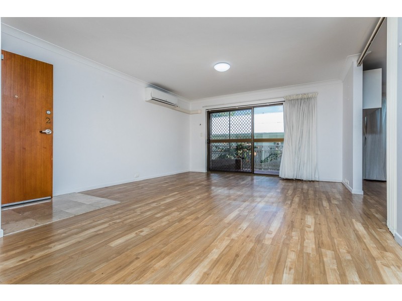 2/18 Kedron Street, Wooloowin QLD 4030
