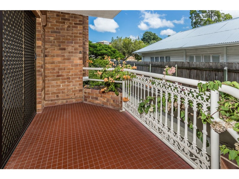 2/18 Kedron Street, Wooloowin QLD 4030