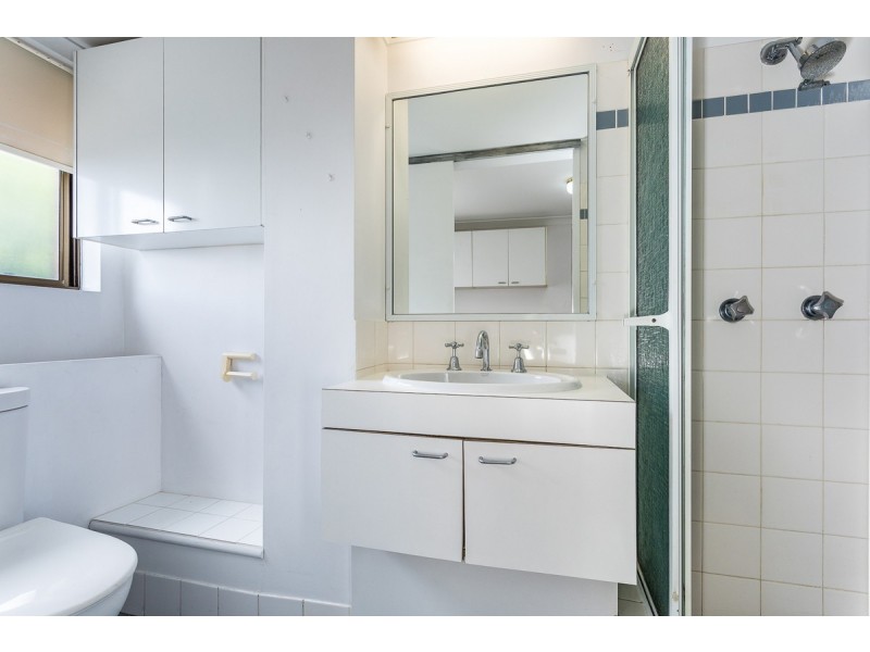 2/18 Kedron Street, Wooloowin QLD 4030