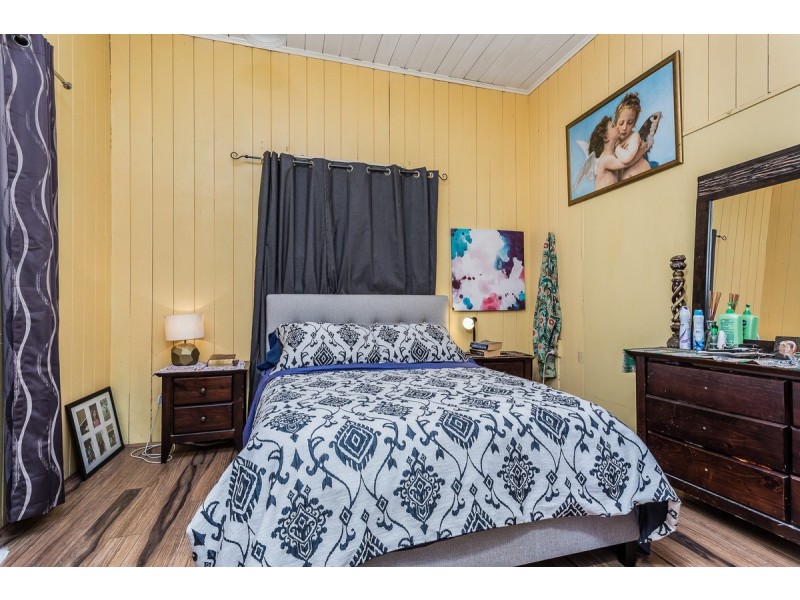 21 Barclay Street, Deagon QLD 4017