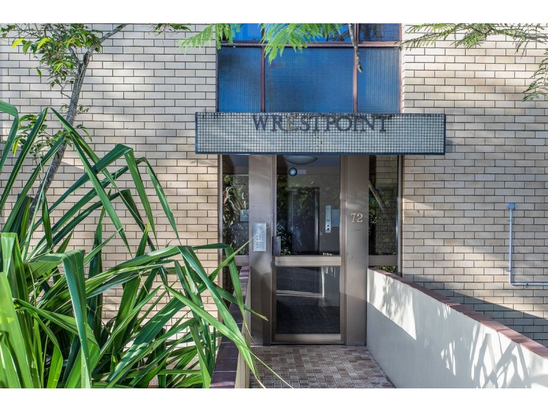 8/63 Ryans Road, St Lucia QLD 4067