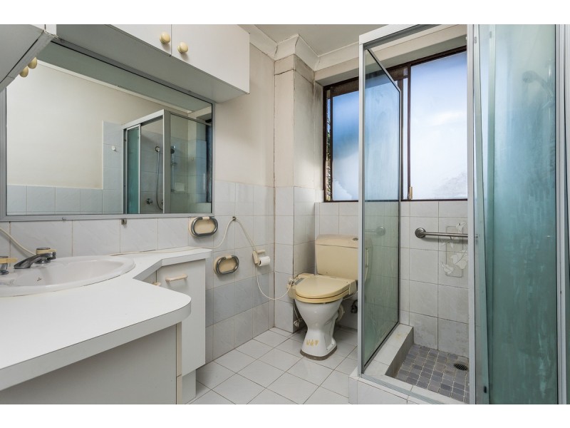 8/63 Ryans Road, St Lucia QLD 4067