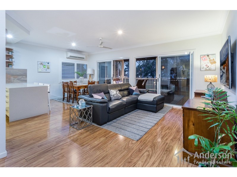 22 View Street, Woody Point QLD 4019