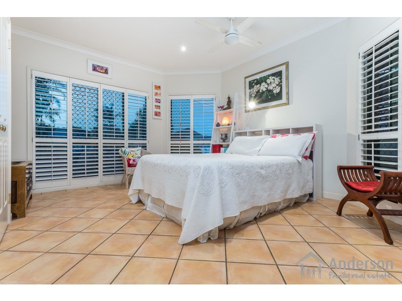 39 Donkin Street, Scarborough QLD 4020