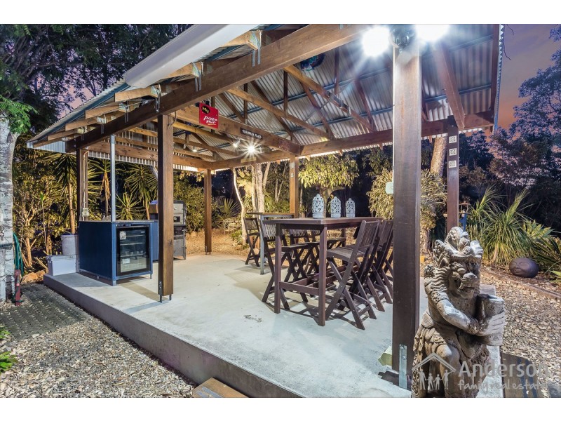 9 Pinbarren Place, Yugar QLD 4520