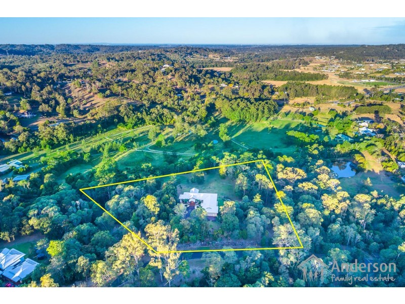 9 Pinbarren Place, Yugar QLD 4520