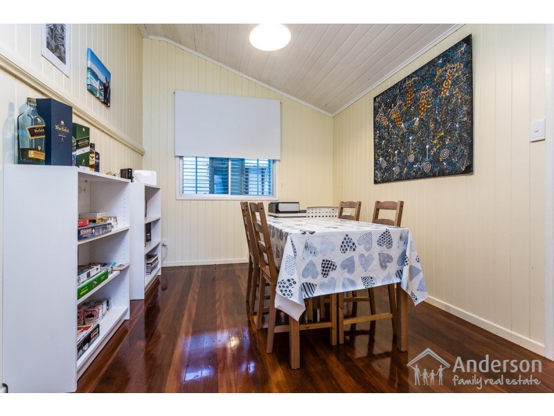 14 Todd Street, Shorncliffe QLD 4017