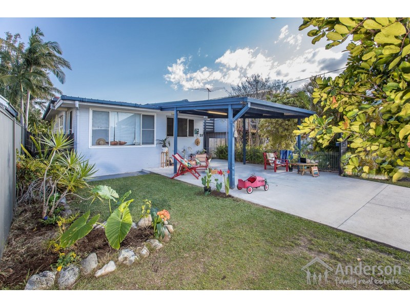 19 Campbell Street, Scarborough QLD 4020