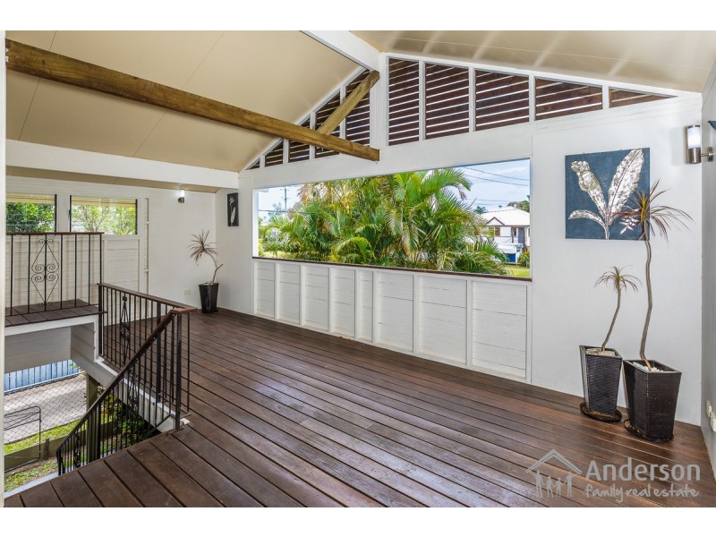 10A Kate Street, Shorncliffe QLD 4017