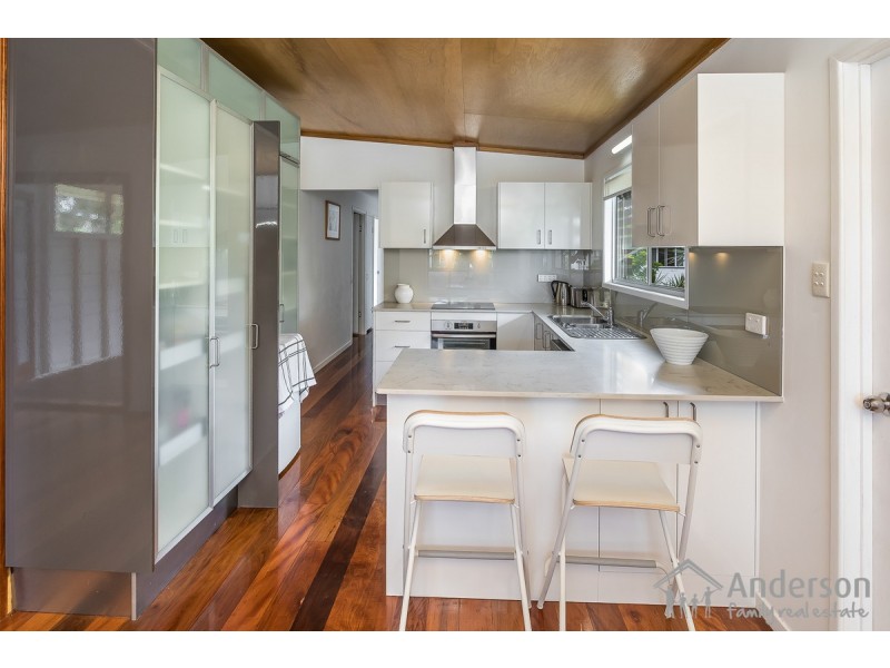 10A Kate Street, Shorncliffe QLD 4017