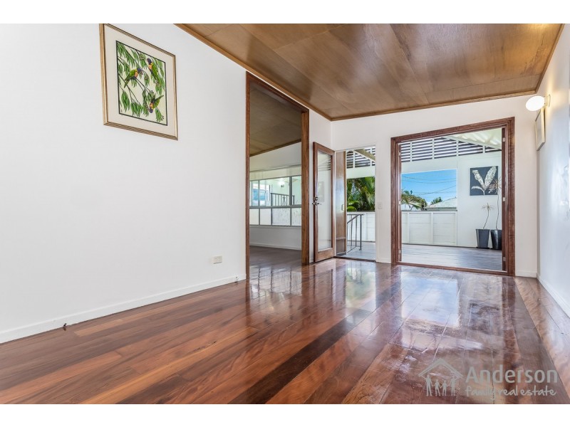 10A Kate Street, Shorncliffe QLD 4017