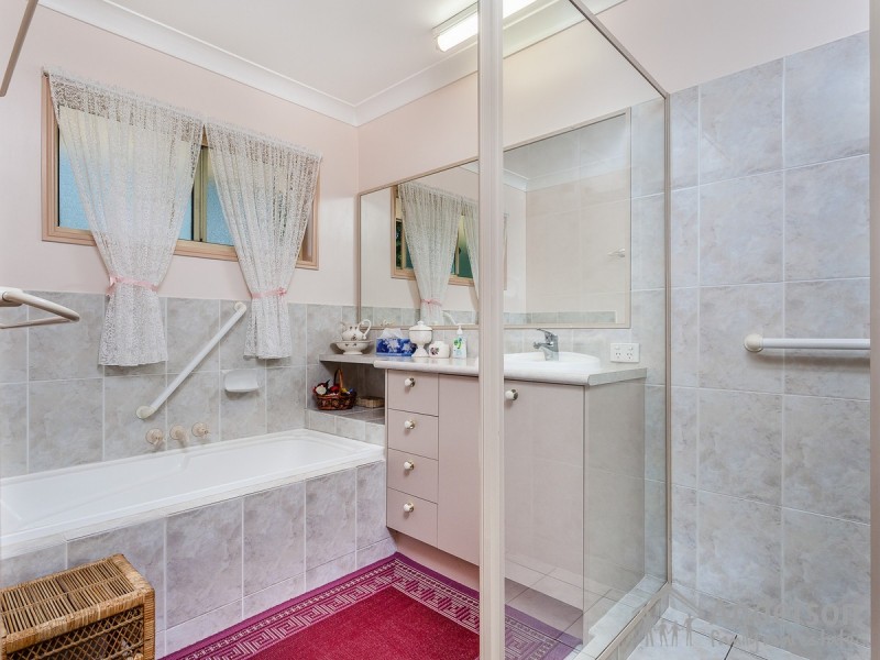 26 Lynanda Court, Caboolture QLD 4510