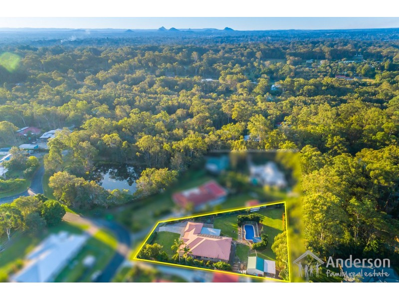 19 Hinchinbrook Court, Burpengary QLD 4505