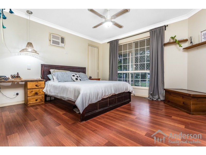 19 Hinchinbrook Court, Burpengary QLD 4505