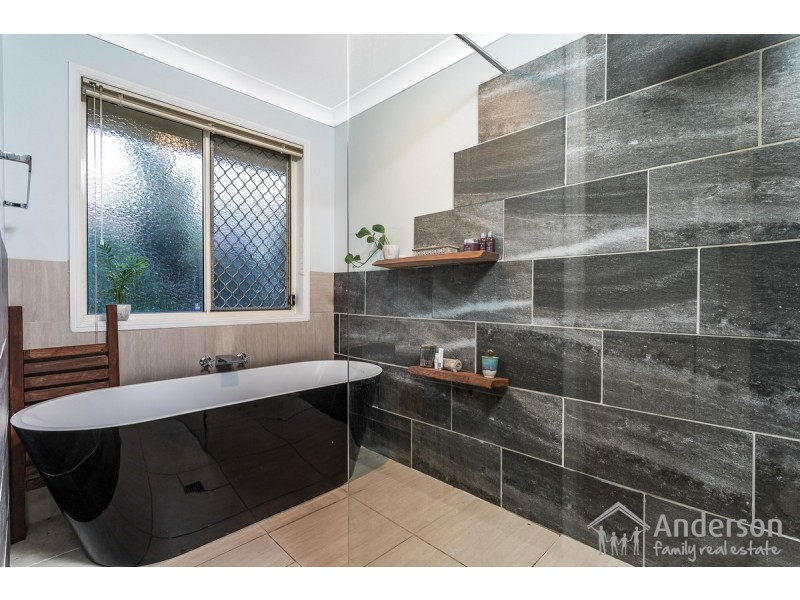 19 Hinchinbrook Court, Burpengary QLD 4505