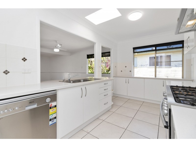 46 Essey Street, Clontarf QLD 4019