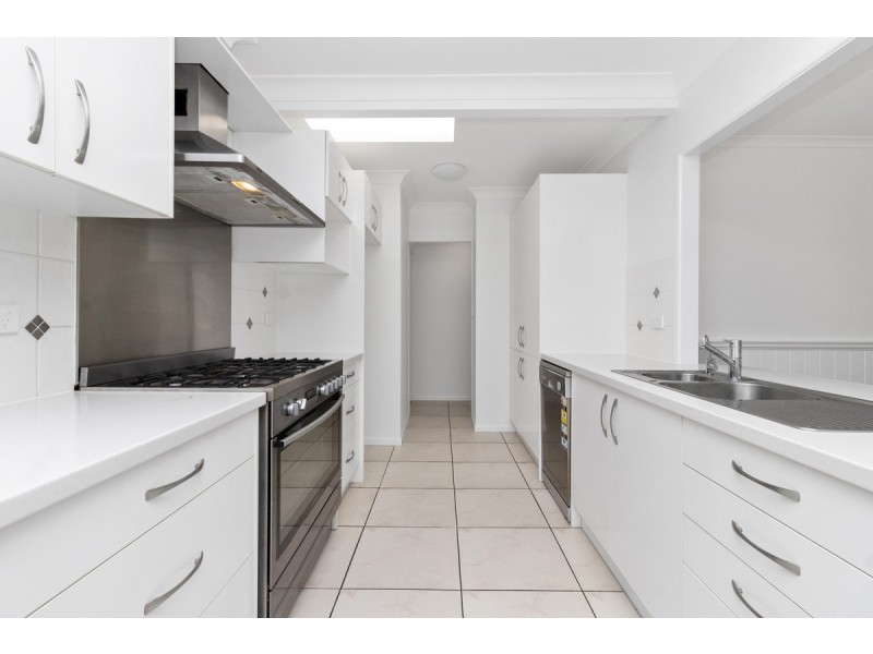 46 Essey Street, Clontarf QLD 4019