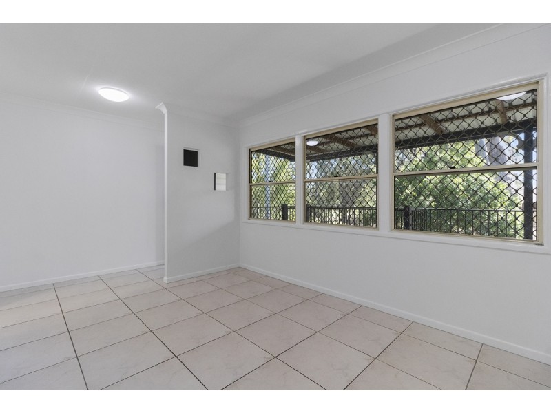46 Essey Street, Clontarf QLD 4019
