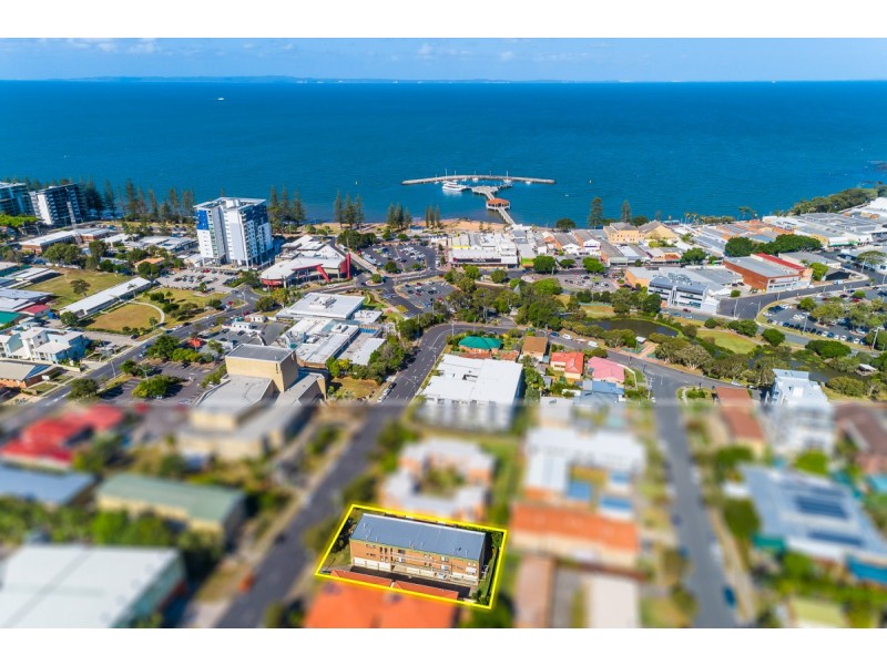 4/17 Downs Street, Redcliffe QLD 4020