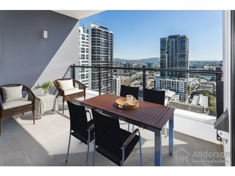 2006/77 Grey Street, South Brisbane QLD 4101