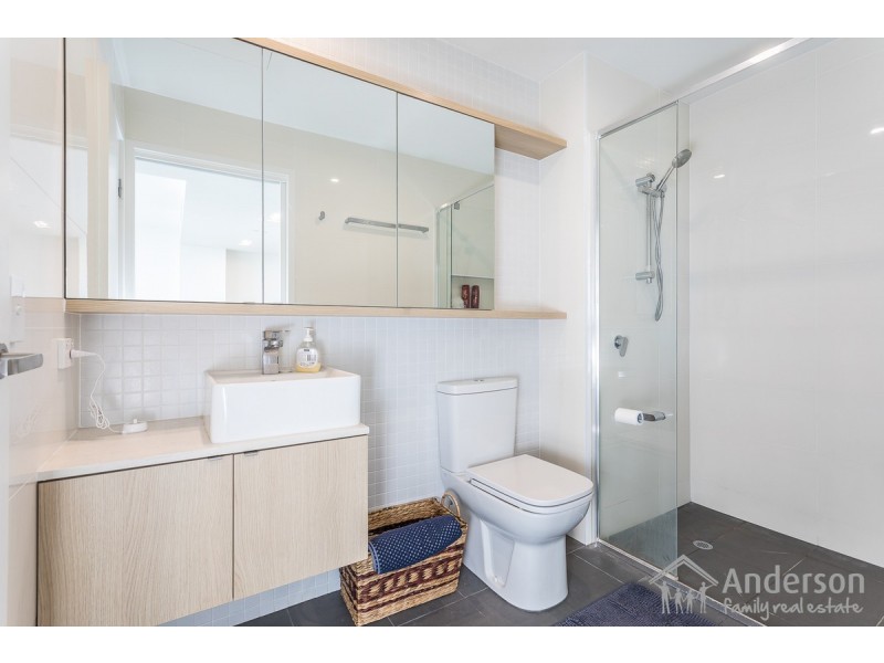 2006/77 Grey Street, South Brisbane QLD 4101