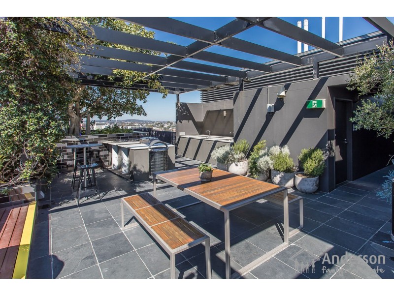 2006/77 Grey Street, South Brisbane QLD 4101