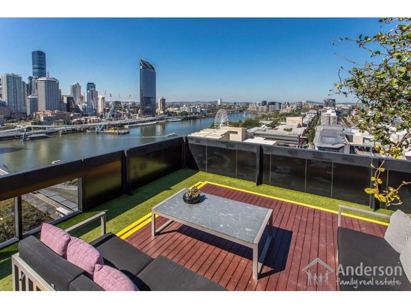 2006/77 Grey Street, South Brisbane QLD 4101