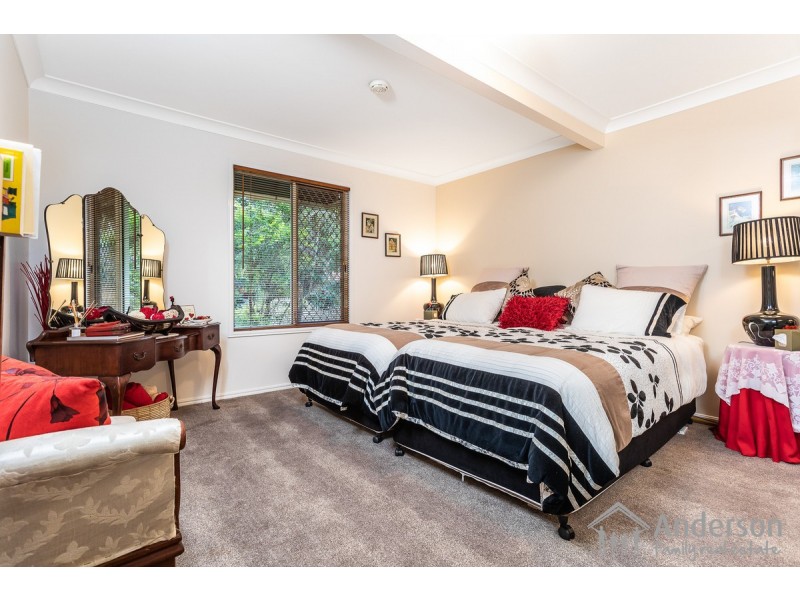 5 Coventry Place, Caboolture QLD 4510