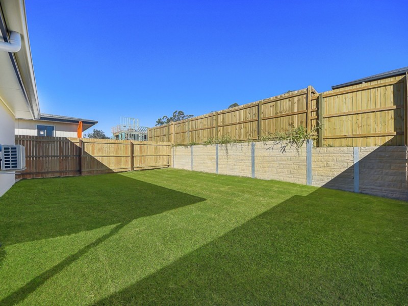 33 Kourounis Street, Logan Reserve QLD 4133