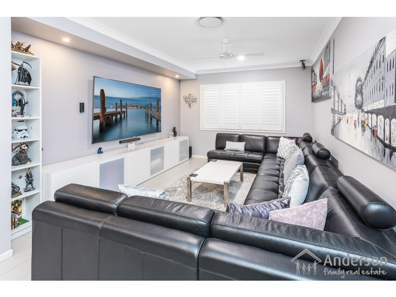 4 Flinders Circuit, Fitzgibbon QLD 4018