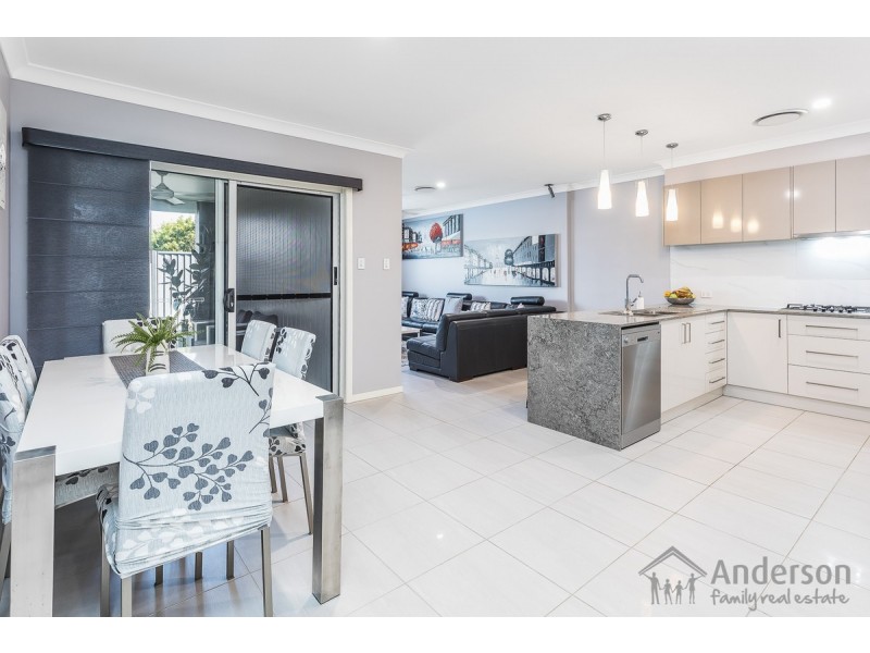 4 Flinders Circuit, Fitzgibbon QLD 4018